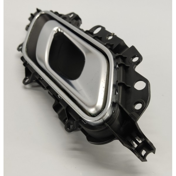 Maçaneta Interna T.d Velar 2.0 P300 2020 J8a222600 Prateado Traseira