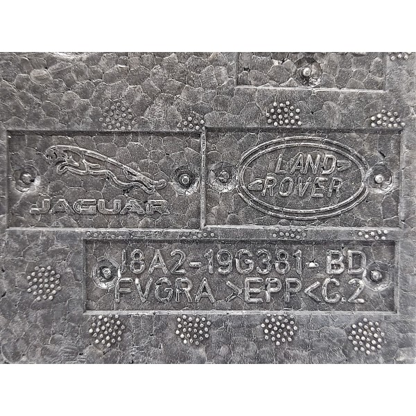 Isopor Lateral Porta Malas Velar 2.0 P300 2020 J8a219g381bd Preto