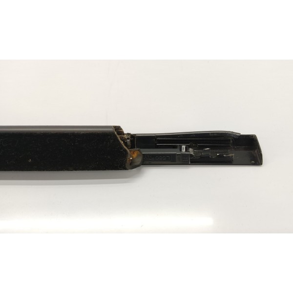 Pestana Externa Porta D.e Velar 2.0 P300 2020