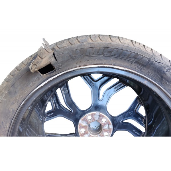 Roda R21 Velar 2.0 P300 2020 Pneu Ruim Detalhe Preto