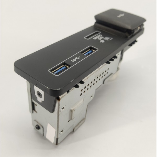 Entrada Usb Auxiliar Console Discovery Sport 2021 Diesel