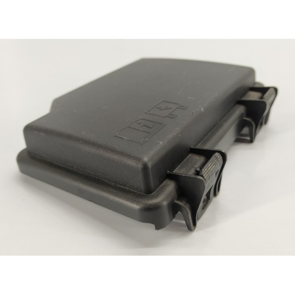 Tampa Caixa Fusivel Discovery Sport 2021 Diesel K8d214a076ac