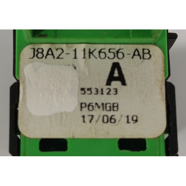 Botao Pisca Alerta Discovery Sport 2021 Diesel J8a211k656ab Preto