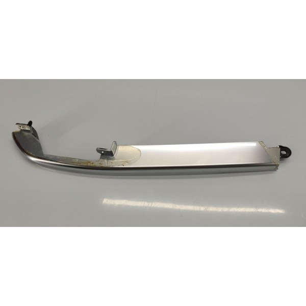 Acabamento Console L.d Discovery Sport 2021 Lk72640e72b Prateado