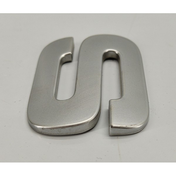 Letra S Emblema Tampa Traseira Discovery Sport 2021 Diesel Cinza