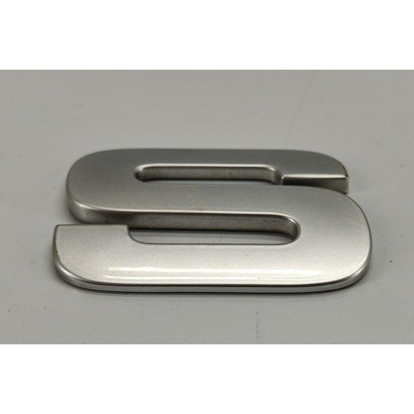 Letra S Emblema Tampa Traseira Discovery Sport 2021 Diesel Cinza