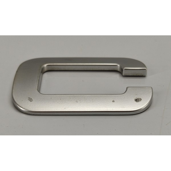 Letra C Emblema Tampa Traseira Discovery Sport 2021 Diesel Cinza