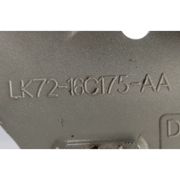 Suporte Paralama D.e Discovery Sport 21 Diesel Lk7216c175aa