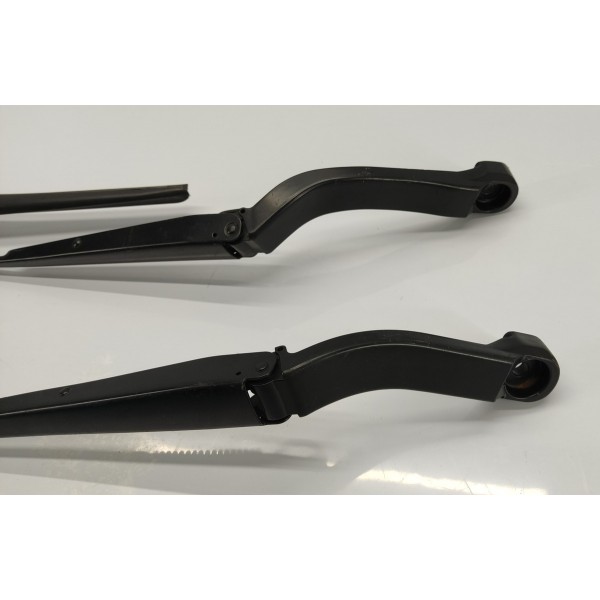 Par Braço Limpador Dianteiro Discovery Sport 2021 Diesel 02 Direito