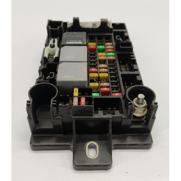 Caixa Fusivel Discovery Sport 2021 Diesel M8d214n030aa