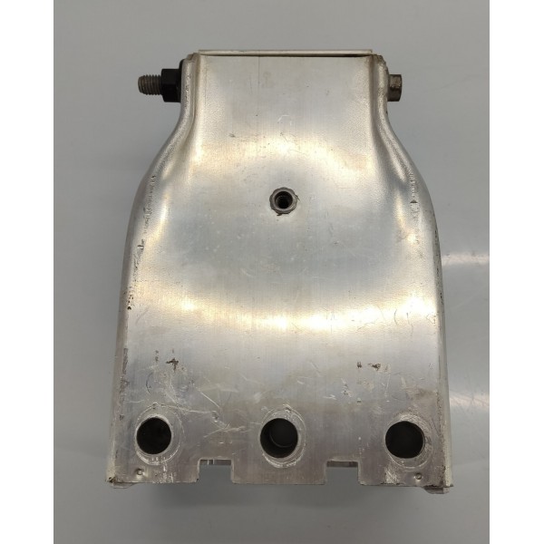 Suporte Alma Parachoque D.e Discovery Sport 2021 Detalhe