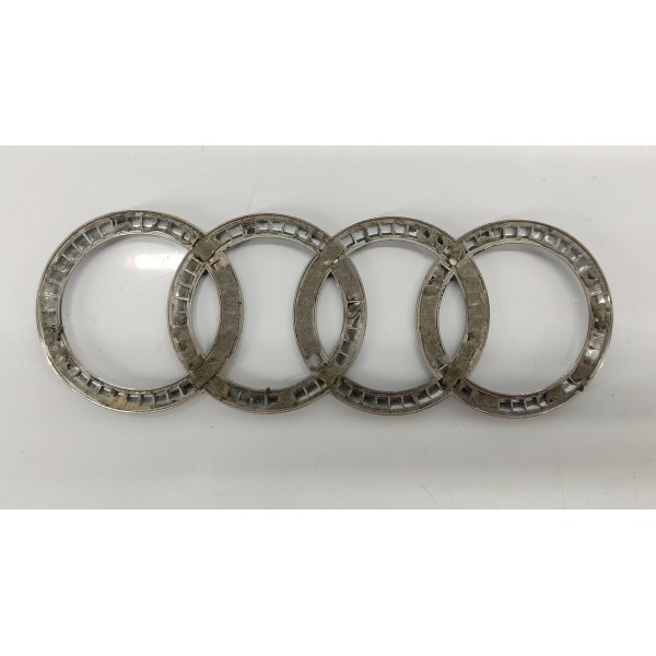 Emblema Tampa Traseira Audi Q5 2.0 2022 Preto