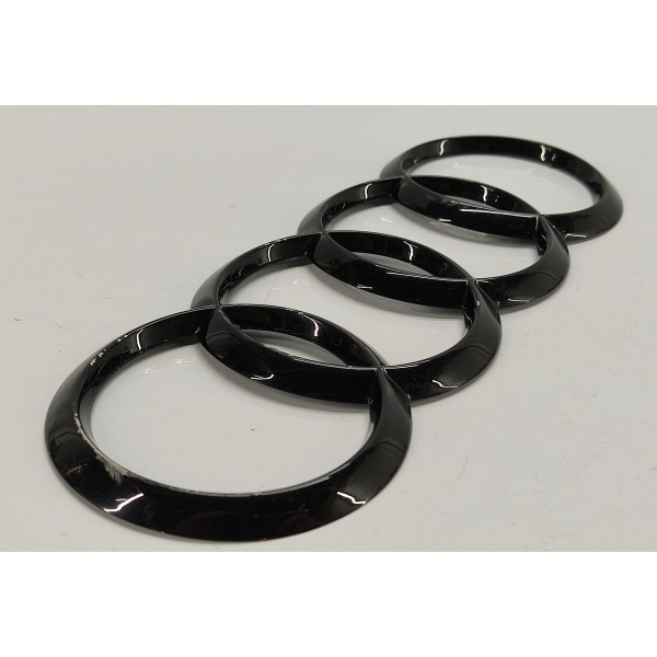 Emblema Tampa Traseira Audi Q5 2.0 2022 Preto