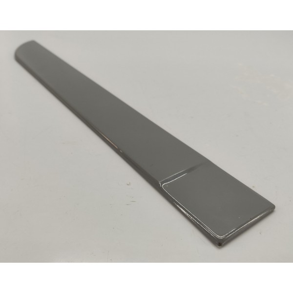 Friso Porta Traseira Direita Nivus Highline 2022 Cinza