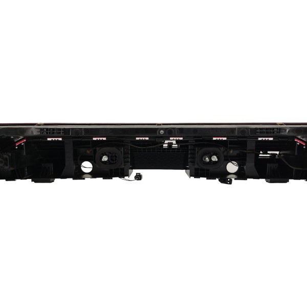 Lanterna Tampa Traseira Audi Q8 2019 4m8945095 Ambos Lados Vermelho