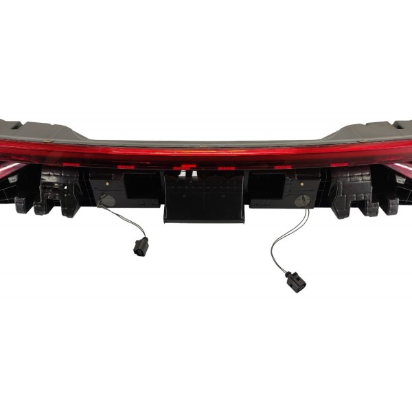 Lanterna Tampa Traseira Audi Q8 2019 4m8945095 Ambos Lados Vermelho