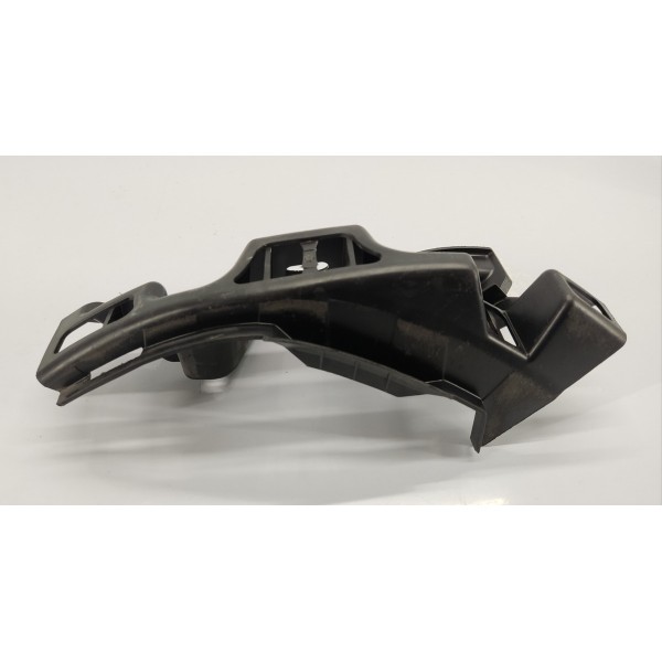 Suporte Guia Parachoque T.d Range Rover Sport 2009