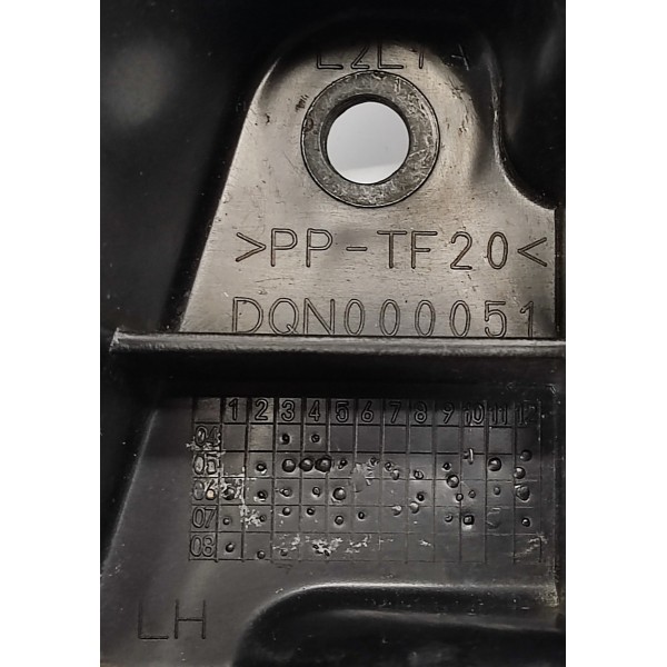 Suporte Guia Parachoque T.e Range Rover Sport 2009 C/detalhe