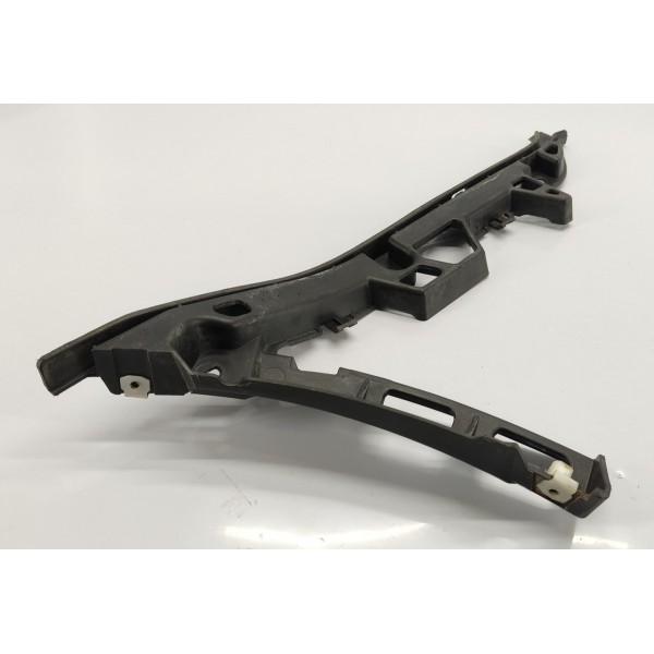 Guia Parachoque T.e Range Rover Sport 2009 Dqn000071