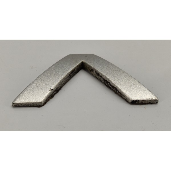 Emblema Letra V Capo Range Rover Sport 2009 Prateado