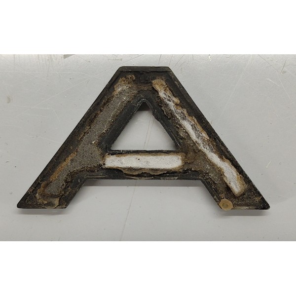 Emblema Letra A Capo Range Rover Sport 2009 Prateado