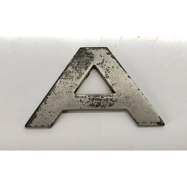 Emblema Letra A Capo Range Rover Sport 2009 Prateado