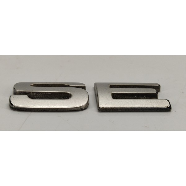 Emblema Se Tampa Traseira Range Rover Sport 2009 Prateado