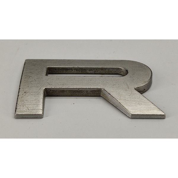 Emblema Letra R Tampa Traseira Range Rover Sport 2009 03 Prateado