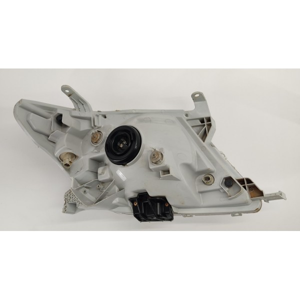 Farol Esquerdo Paralelo Toyota Hilux 3.0 2009 Esquerdo/motorista
