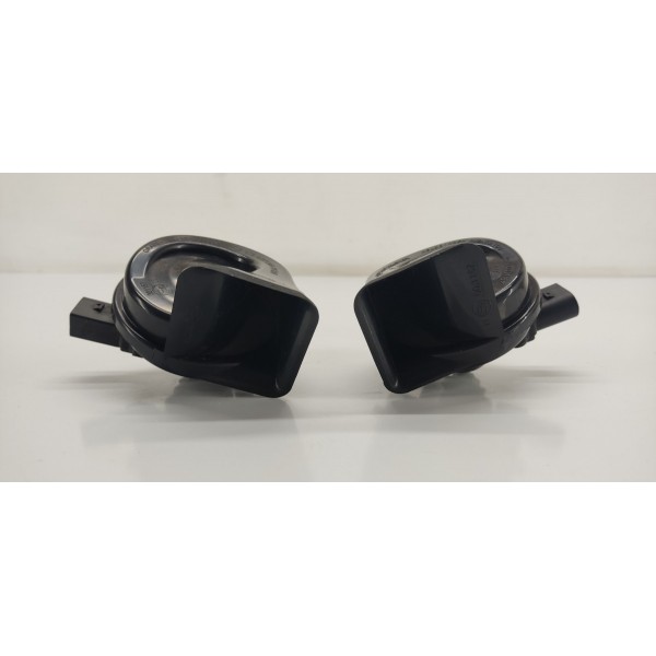 Par Buzina Audi Q8 2019 4m0951223