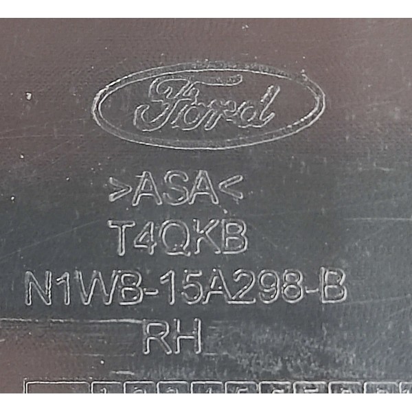 Moldura Farol Milha D.d Ford Ranger Limited 2024 C/detalhe Preto