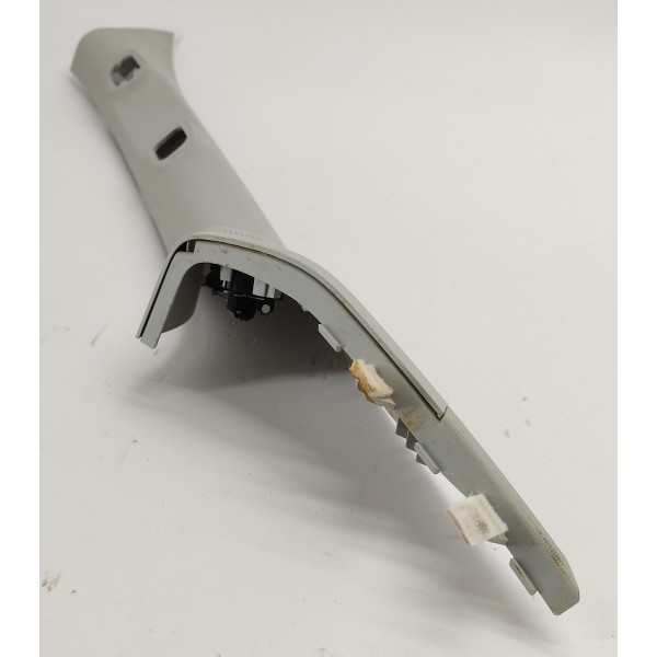 Acabamento Coluna L.e Ford Ranger Limited 2024