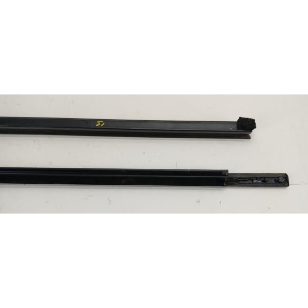 Pestana Interna Externa Porta D.e Ford Ranger Limited 2024