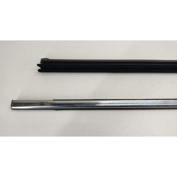 Pestana Interna Externa Porta D.e Ford Ranger Limited 2024