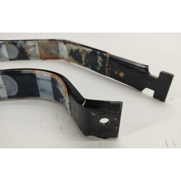 Par Suporte Tanque Combustivel Ford Ranger Limited 2024 Preto