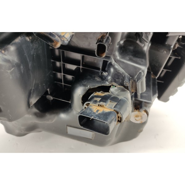 Farol Retirada Peças L.e Ford Ranger 2024 Esquerdo/motorista