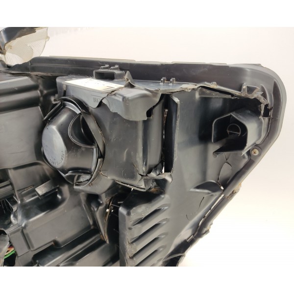 Farol Retirada Peças L.e Ford Ranger 2024 Esquerdo/motorista