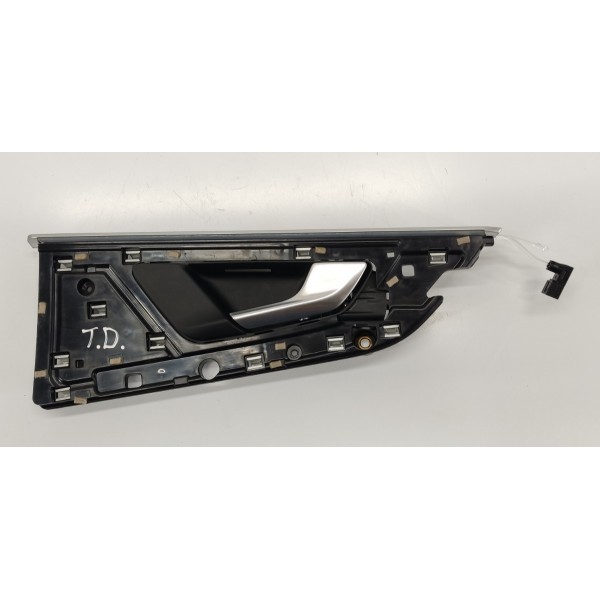 Maçaneta Interna Traseira /d Com Led Audi Q8 2019 4m0839020 Traseira