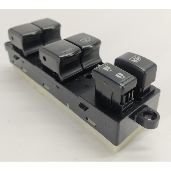 Botao Comando Vidro D.e Nissan Sentra 2.0 2011