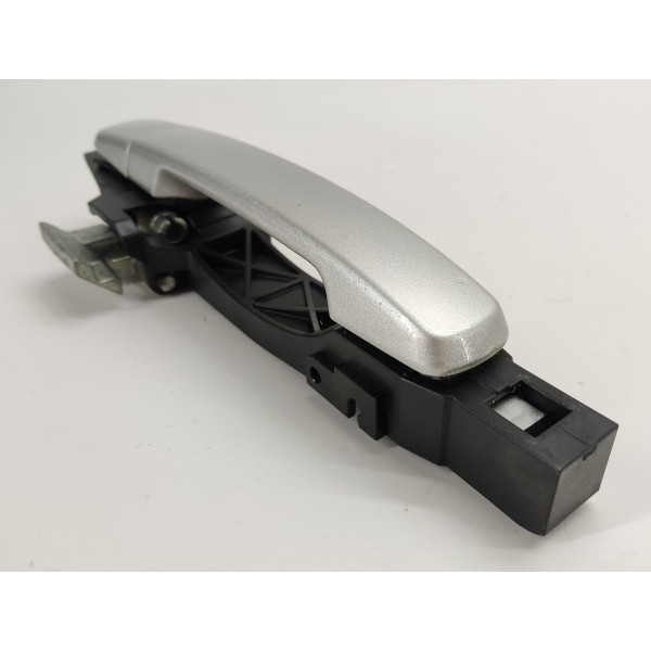 Maçaneta Externa T.e Nissan Sentra 2.0 2011 Prateado Traseira