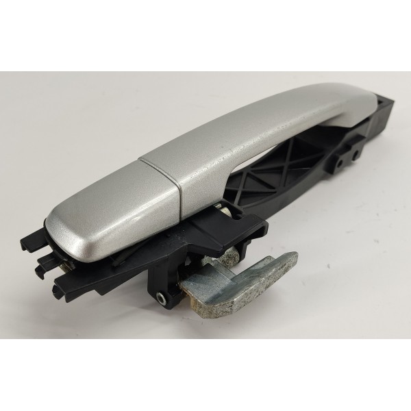Maçaneta Externa T.e Nissan Sentra 2.0 2011 Prateado Traseira
