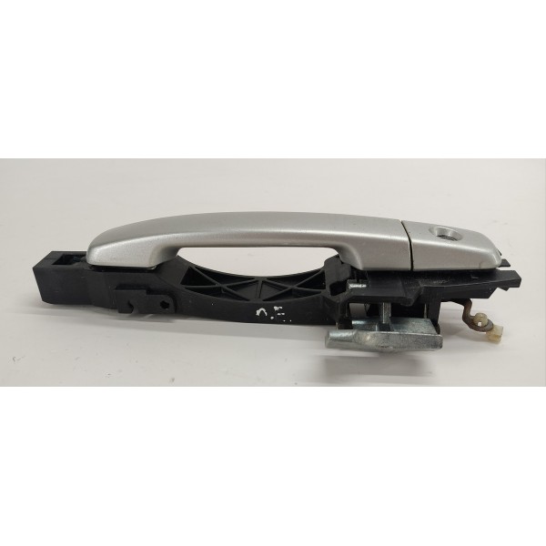 Maçaneta Externa D.e Nissan Sentra 2.0 2011 Prateado Dianteira