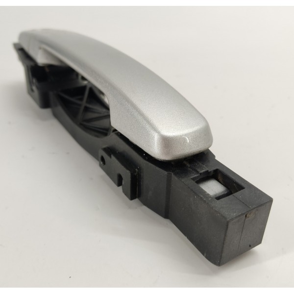 Maçaneta Externa D.e Nissan Sentra 2.0 2011 Prateado Dianteira