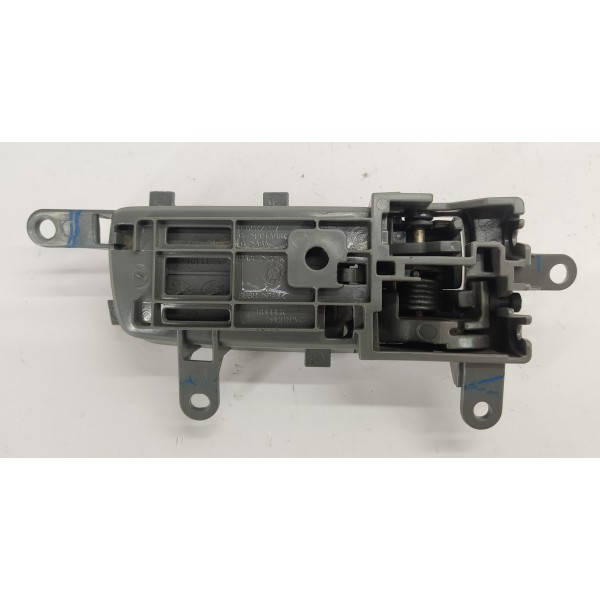 Maçaneta Interna T.e Nissan Sentra 2.0 2011 Preto Traseira