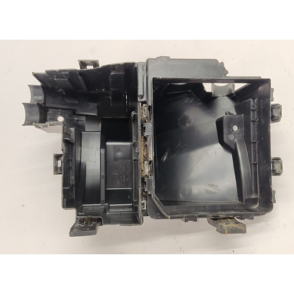 Suporte Caixa Fusivel Nissan Sentra 2.0 2011 284b9et000 Preto