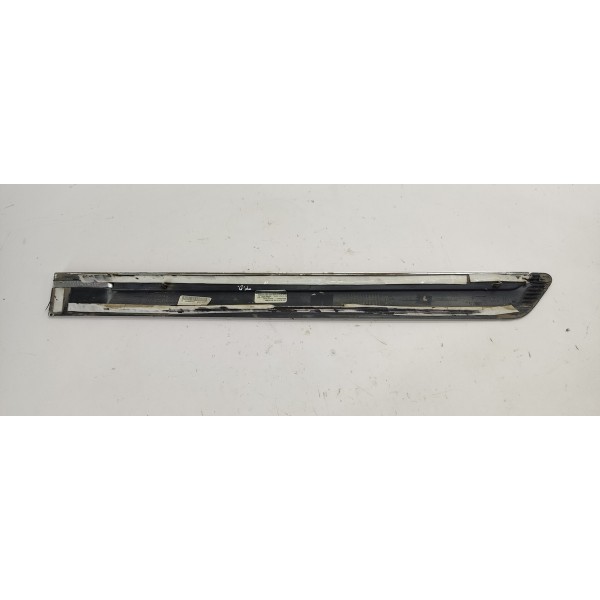 Friso Porta T.d Nissan Sentra 2.0 2011 82870zt59ac Prateado