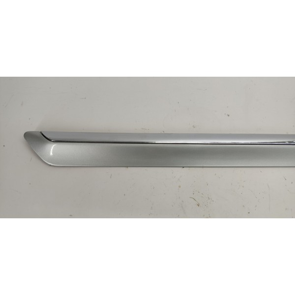 Friso Porta T.d Nissan Sentra 2.0 2011 82870zt59ac Prateado