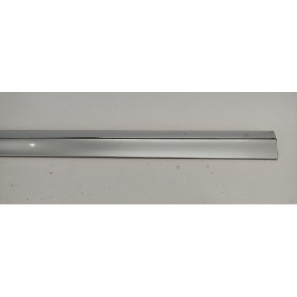 Friso Porta D.e Nissan Sentra 2.0 2011 80871zt5ac Prateado