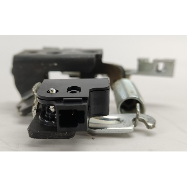 Trava Fechadura Porta Malas Nissan Sentra 2.0 2011