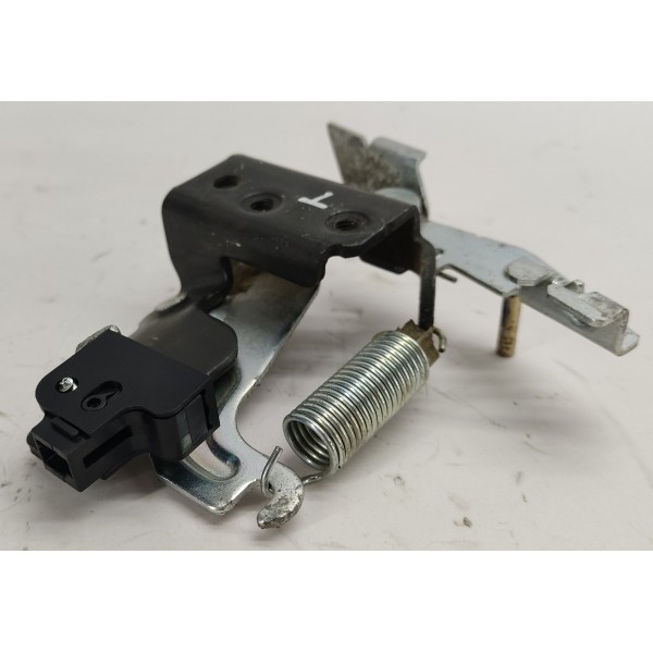 Trava Fechadura Porta Malas Nissan Sentra 2.0 2011